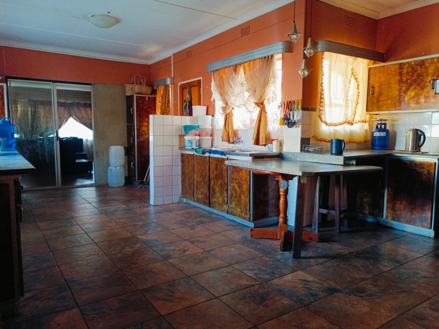 4 Bedroom Property for Sale in Stilfontein Ext 4 North West
